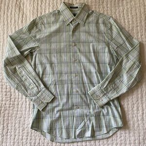 🌱EXPRESS PLAID BUTTON DOWN SHIRT🌱
